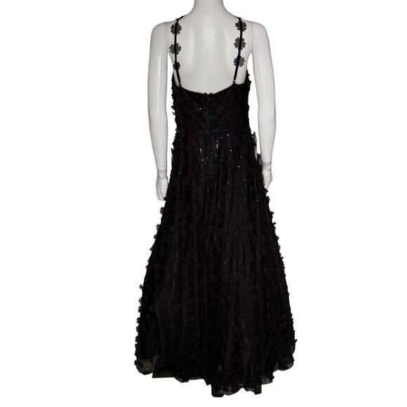 Eliza J Women’s Floating Flowers Halter Style Ball Gown Black Sz 10 NWT - Picture 5 of 9